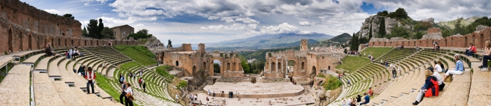 Sicily Taormina Greek Theater - High Resolution Panorama (zoutedrop)  [flickr.com]  CC BY 
Infos zur Lizenz unter 'Bildquellennachweis'